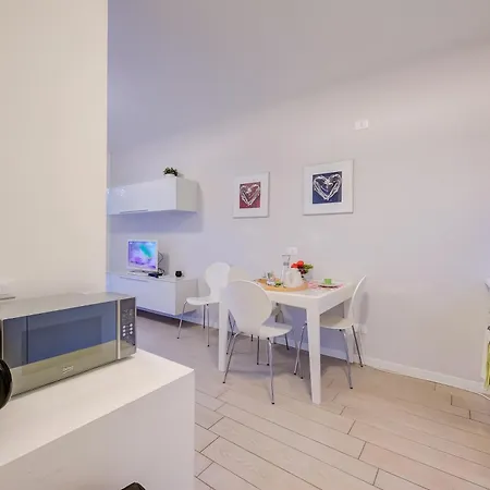 Casa Oleandri With Pool And View - Happy Apartment Toscolano Maderno