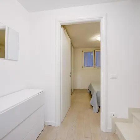 Apartment Casa Oleandri With Pool And View - Happy Toscolano Maderno