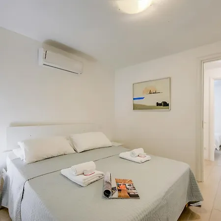 Casa Oleandri With Pool And View - Happy Apartment Toscolano Maderno