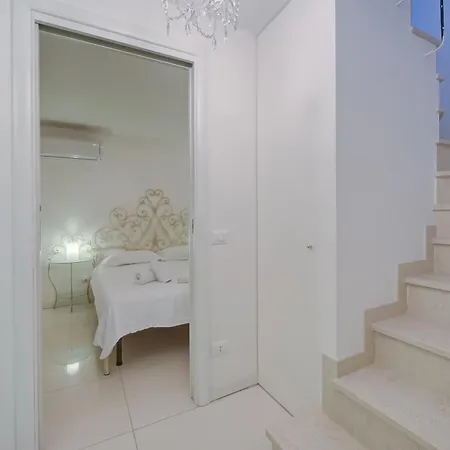 Casa Oleandri With Pool And View - Happy Apartment