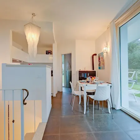 Casa Oleandri With Pool And View - Happy Apartment